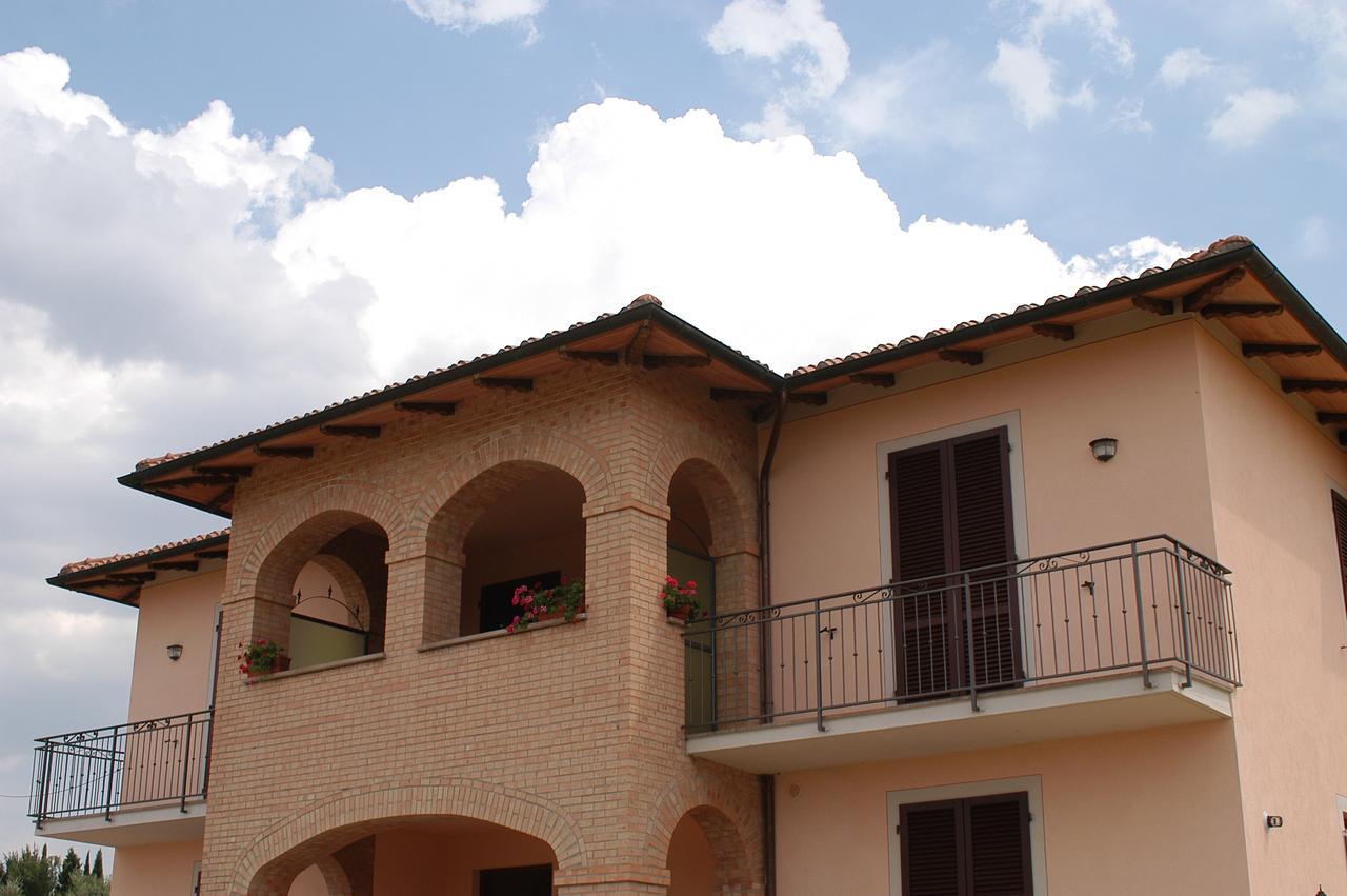 B&B Il Girasole - Rooms & House In Country - 1500 Meters From The City Montepulciano Stazione Exterior foto
